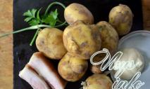 Картошка, запечённая в фольге на костре