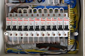 Грамотный расчет сечения проводов при монтаже проводки в квартире и доме Пропускная способность электрического кабеля